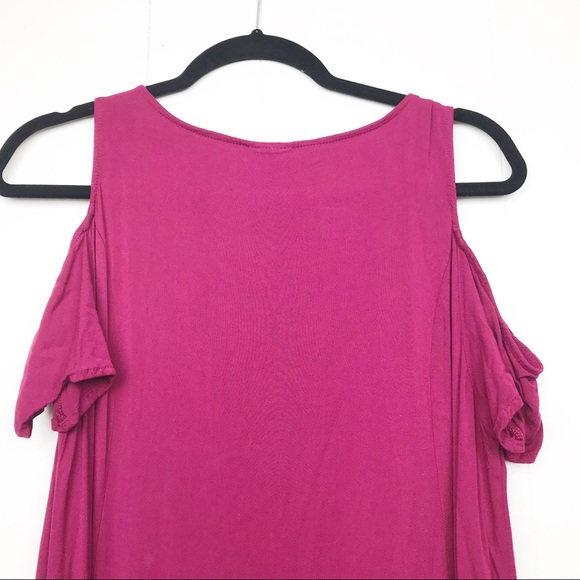 Torrid RED CHALLIS COLD SHOULDER TRAPEZE DRESS - Picture 8 of 8